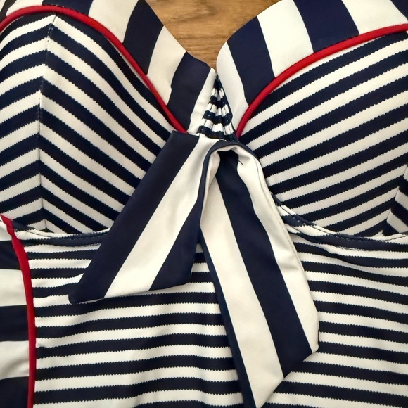 NWT -  Belsira Sexy Vintage Swimsuit Retro Look Stripes Pattern Blue White Red R - Picture 6 of 14